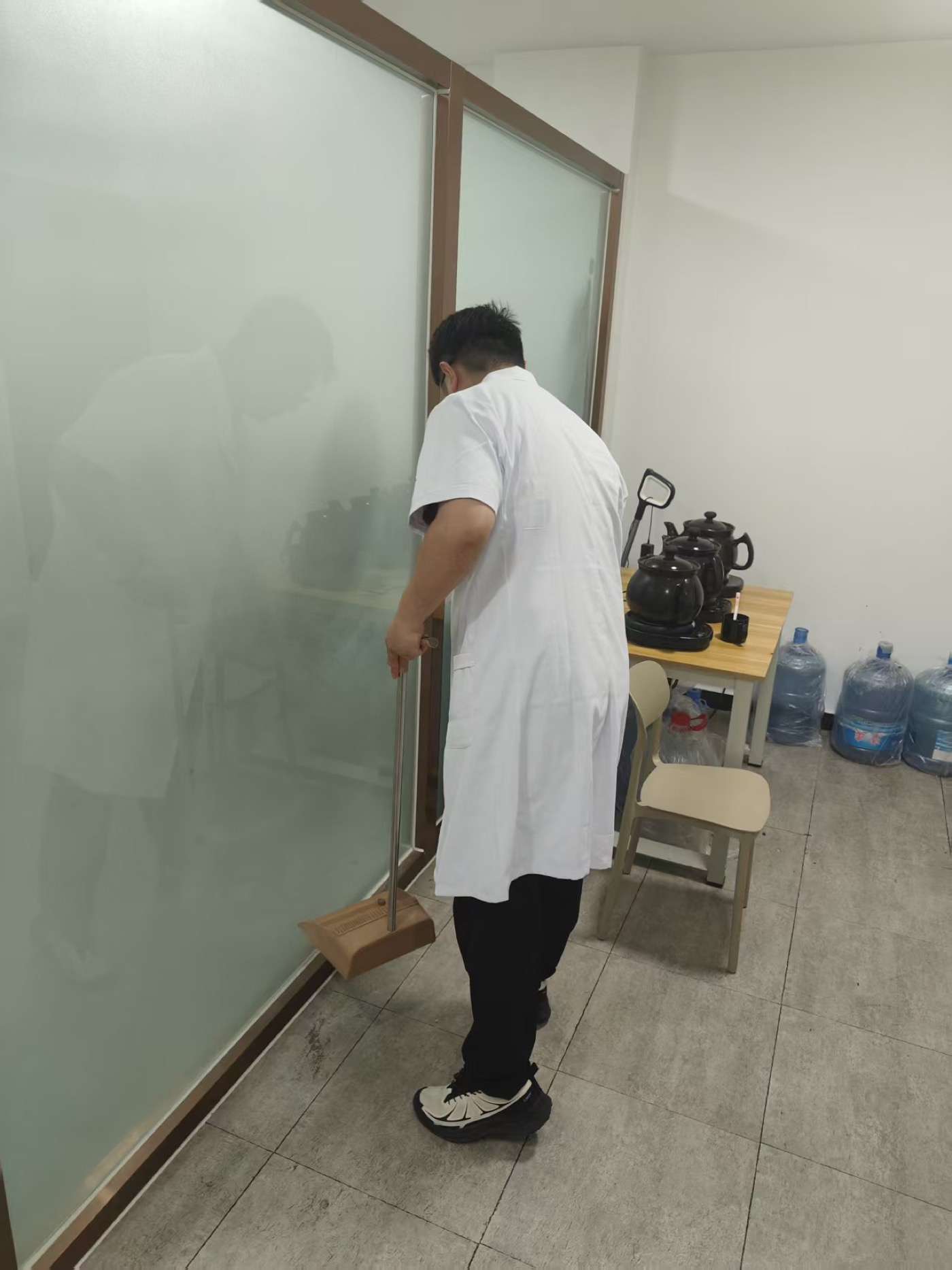 开诊空间如何保持整洁：瑞蚨堂门诊清洁记录